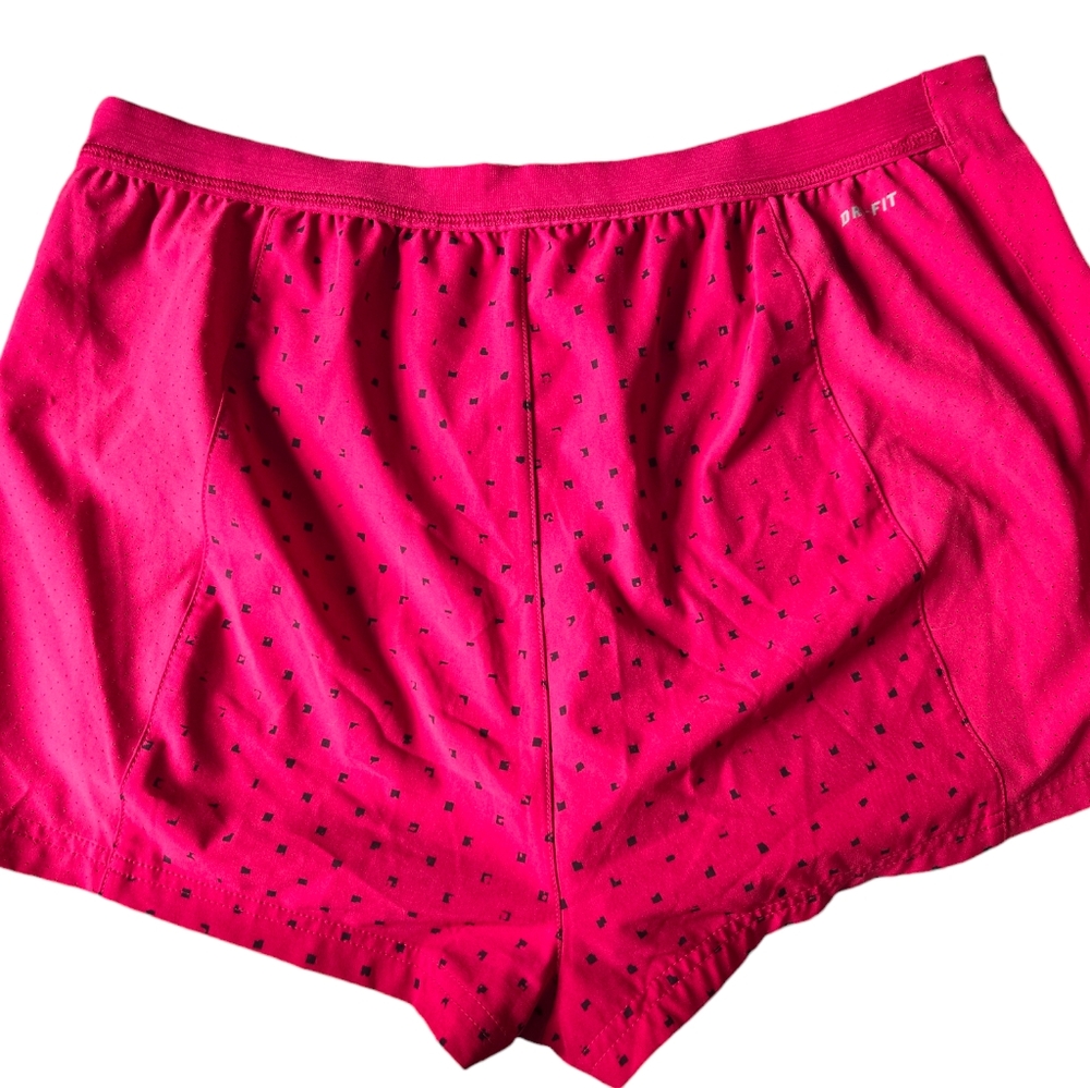 Nike Pink DriFit with Biker Shorts Size Large - Picture 2 of 4
